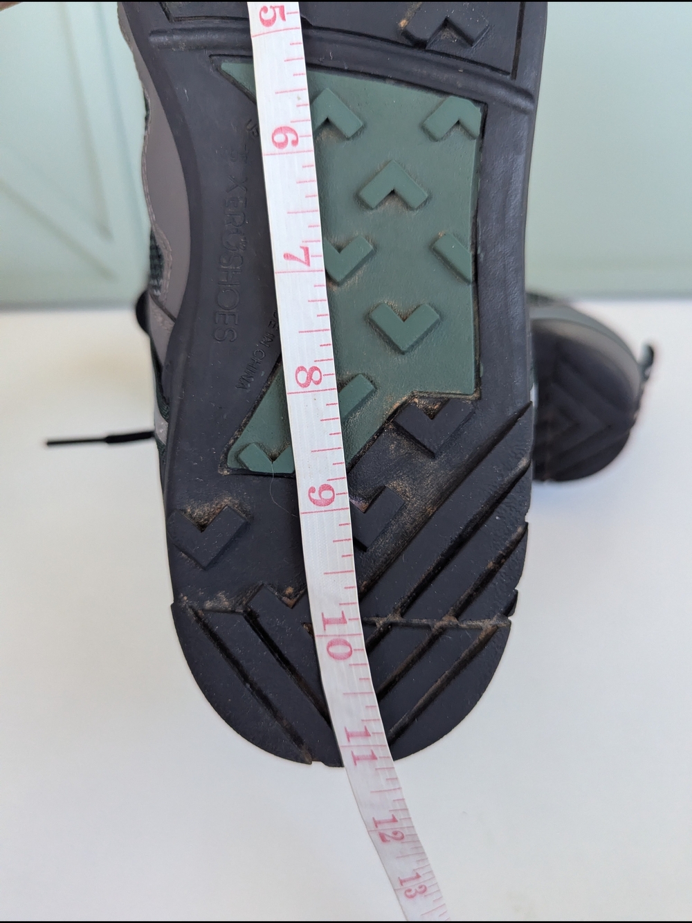 Men's Green & Gray Athletic Mesh Sneakers - Picture 9 of 10